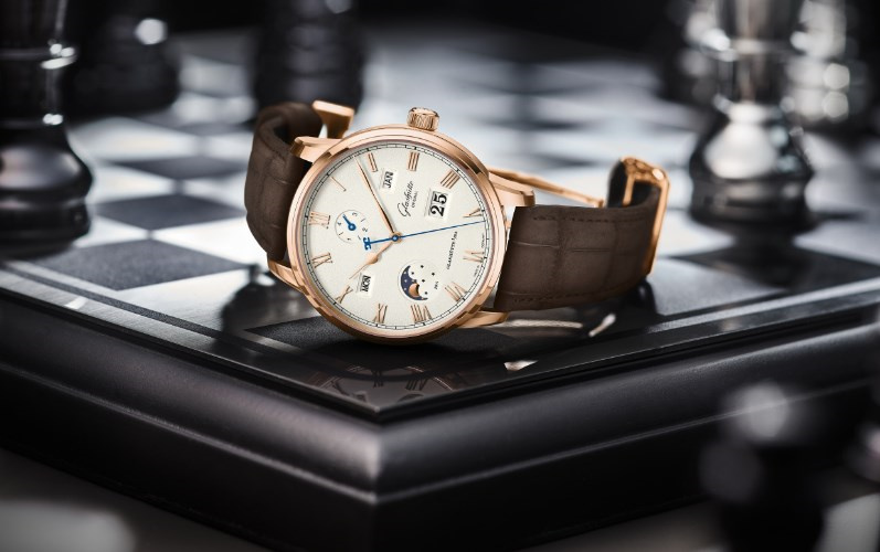 格拉苏蒂发条拧反了处理方法(避免损坏的详细步骤) 格拉苏蒂发条拧反了处理方法(避免损坏的详细步骤)