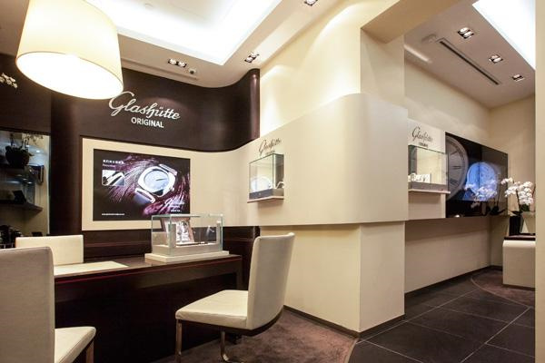 格拉苏蒂手表表针脱落处理方法集锦