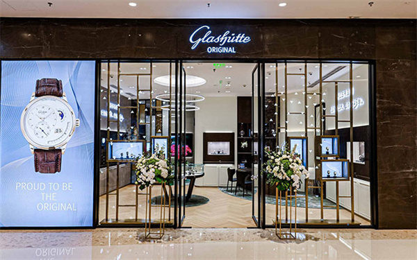 格拉苏蒂腕表进灰了解决技巧汇总