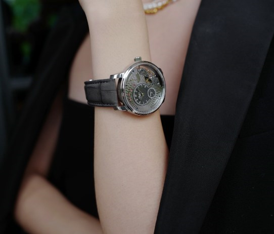 格拉苏蒂手表表壳破裂处理方法汇总