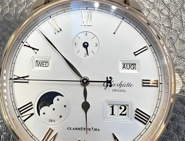 格拉苏蒂腕表走快了应该咋解决