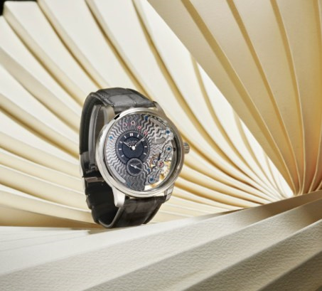 格拉苏蒂手表乱码什么意思