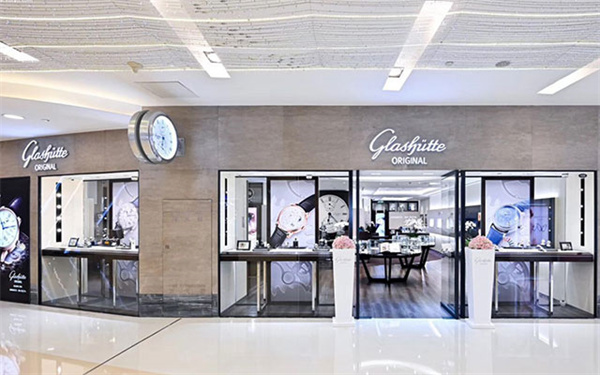 格拉苏蒂腕表进水了解决办法汇总